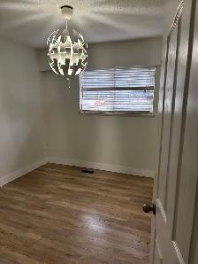 Whole house for rent - Photo 5