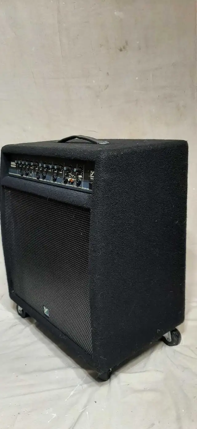 200w Piano/Vocal Amplifier