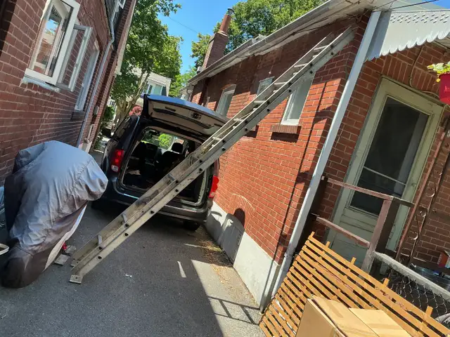 12 Ft Aluminum Extension Ladder !
