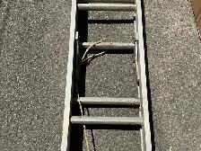 12 Ft Aluminum Extension Ladder ! - Photo 8