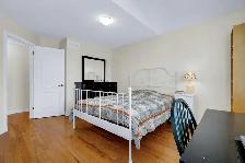 FURNISHED ROOM - Move-In Ready! - Photo 2