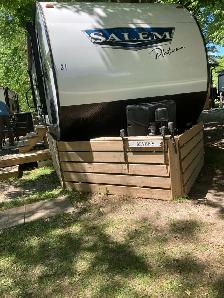 2023 Salem - 26RBS - Travel Trailer - Photo 2