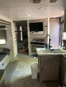 2023 Salem - 26RBS - Travel Trailer - Photo 6