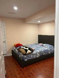Indian & vegetarian girl roommate needed in Etobicoke - Photo 2