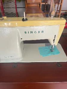 Singer sewing machine - free - Photo 2