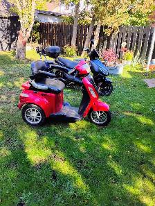 GIO 3-Wheel Mobility Scooter – Needs Batteries – $500