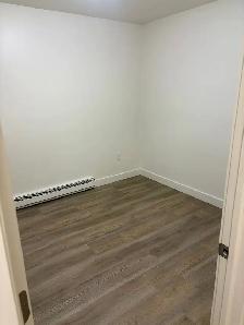 NEW LISTING 2 Bed All Inclusive $1800.00  Mid July or Aug 1-2026 - Photo 8