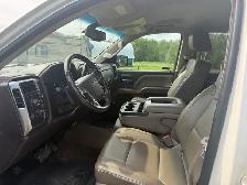 Chevrolet Silverado LTZ Crew 4X4 - Photo 5