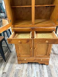Vintage China Hutch - Photo 3