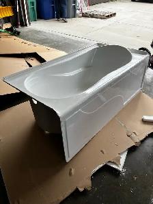 Alcove Bathtub - Photo 2