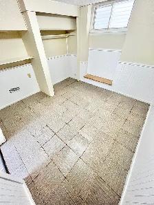 1 Bedroom Apartment Downtown (Open Now) - Dog & Cat Friendly - Photo 10