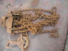 1,000 Pound Chain Block Assembly
