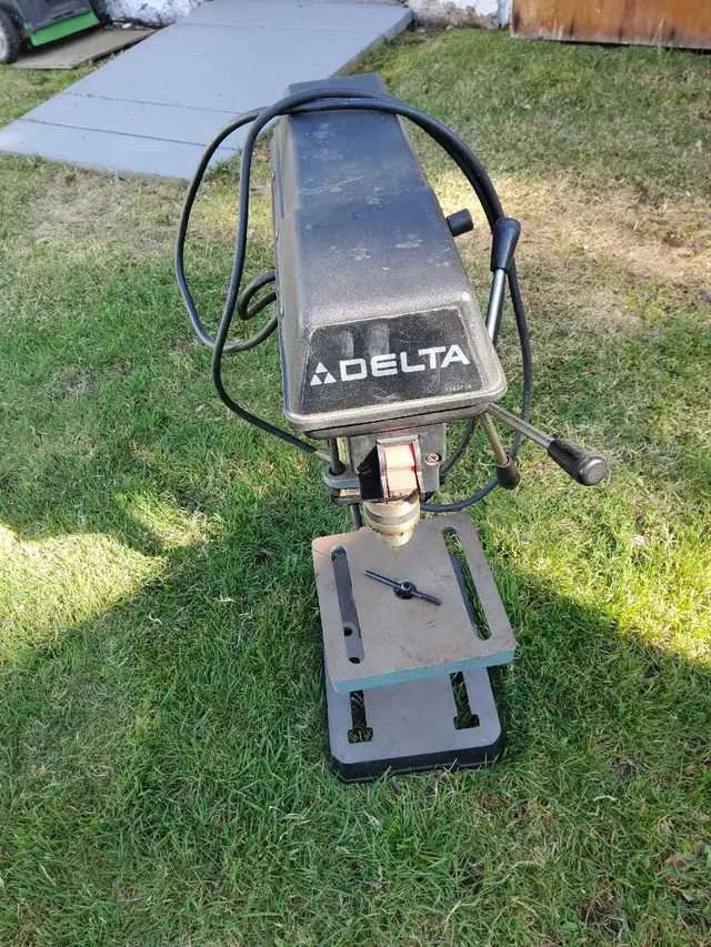 Lightly used Delta Drill Press