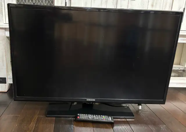 32 inch TV