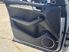 2015 Audi Q5 Technik Top of the trim AWD Former BC SUV - Photo 17