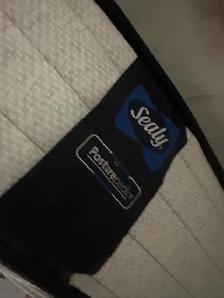 Sealy queen size mattress - Photo 2