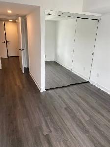 3 Bedrooms Condo with 2.5 bath and Parking , move in now - Photo 15