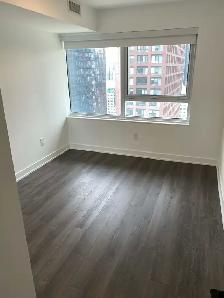 3 Bedrooms Condo with 2.5 bath and Parking , move in now - Photo 21