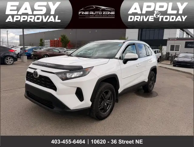 2020 Toyota RAV4 LE AWD : One Owner , No Reported Accidents
