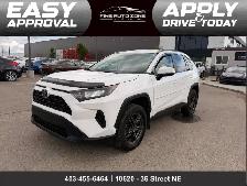 2020 Toyota RAV4 LE AWD : One Owner , No Reported Accidents