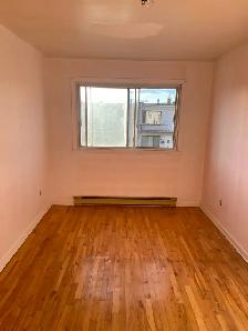 Superbe 5 ½ de 3 chambres offert en location - Photo 7