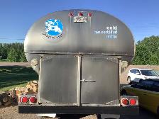 1991 International Tanker Truck - Photo 3