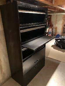 File Cabinet - Photo 3