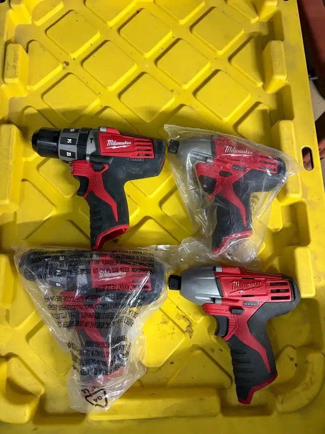 Milwaukee M12 Impact Driver and Hammer Drill