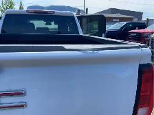 2023 GMC Sierra 1500 - Photo 18