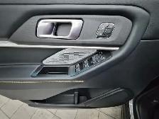 2026 Ford Explorer Tremor - Photo 8