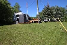 2015, 35' Rockwood 8325SS Couples Trailer - Photo 4