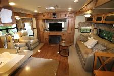2015, 35' Rockwood 8325SS Couples Trailer - Photo 7