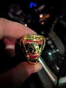 Gold-Toned Baseball Championship Ring - Photo 4