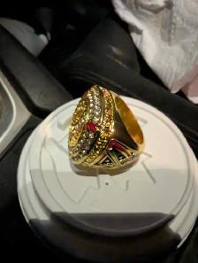 Gold-Toned Baseball Championship Ring - Photo 5
