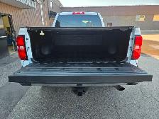 2019 Chevrolet Silverado 2500HD 4X4 / 6.0L / CREW CAB 6 Passager - Photo 9