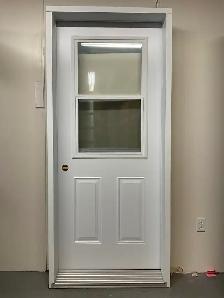 1321PA Porte d’acier 34″D Blanche Guillotine 23×37