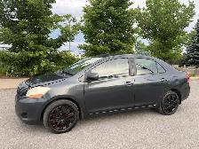 2009 Toyota Yaris 2009 TOYOTA  YARIS , MANUEL  , 4 CYLINDRES  1. - Photo 2