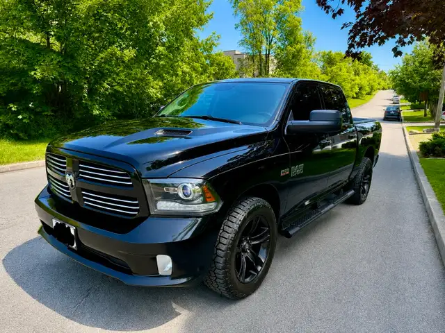 2017 Dodge Ram 1500 4X4 Sport Night Edition  Fully Loaded Low Km