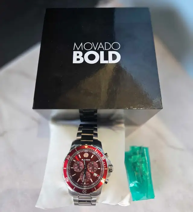 Movado Series 800 Bold w/box and receipt