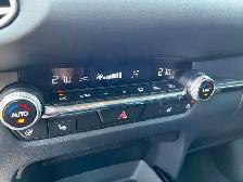 2025 Mazda CX-30 - Photo 14