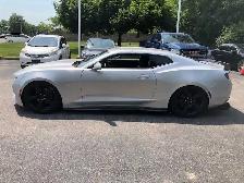 2017 Chevrolet Camaro 1LT no accidents - Photo 5