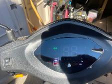 3 wheel etrike- like new - Photo 2