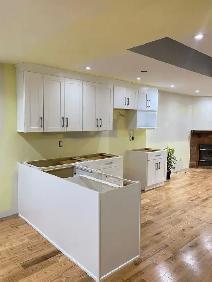 Thermofoil- Glossy & Slim Shaker door cabinet - Photo 4