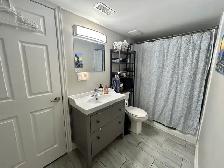 SECORD WOODS Beautiful 2 Bedroom Apartment!! - Photo 4