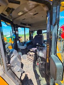 FOR SALE: 2023 Komatsu D51PXI-24 Dozer – Excellent Condition - Photo 9