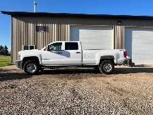 2018 Chevrolet Silverado 3500 HD LT 6.0L 4X4 - Photo 3
