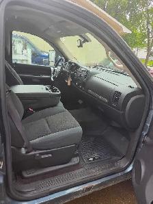 2008 GMC Sierra 2500HD 6.0L - Photo 8