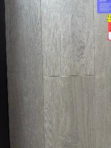 Discover High-Quality Laminate Flooring at Unbeatable Prices! - Photo 4