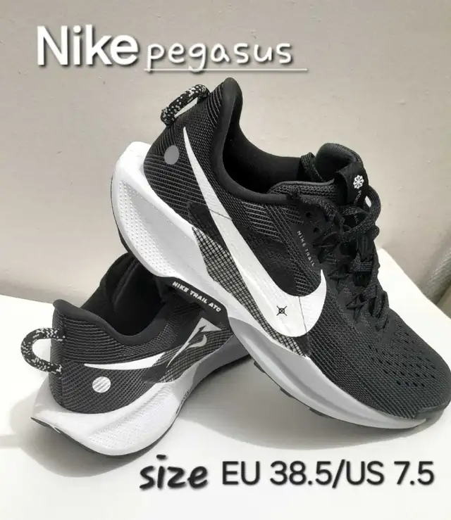Nike pegasus trail 38.5 woman