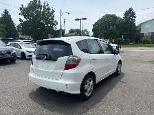 2014 Honda Fit LX • Accident Free Hatchback Bluetooth - Photo 7